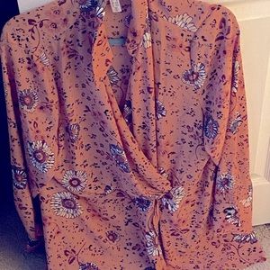 Addition Elle pink peasent top